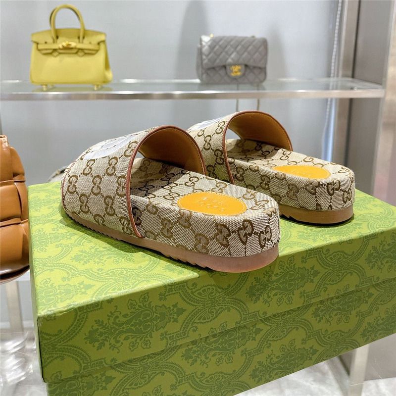 g*u*i x the n0*h F**e gg logo slides