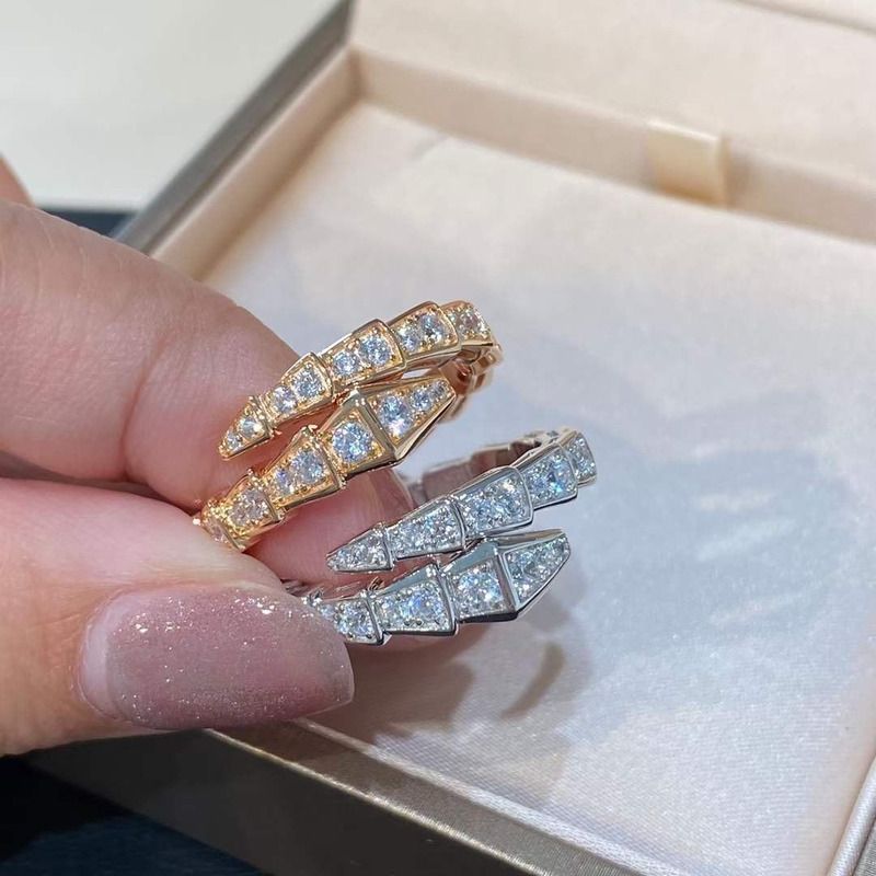 b*l*ai serpenti viper 18k white gold & Di*m*nd wrap ring