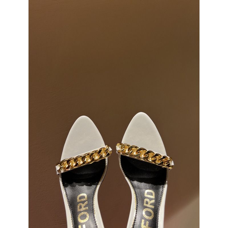 TOM FORD