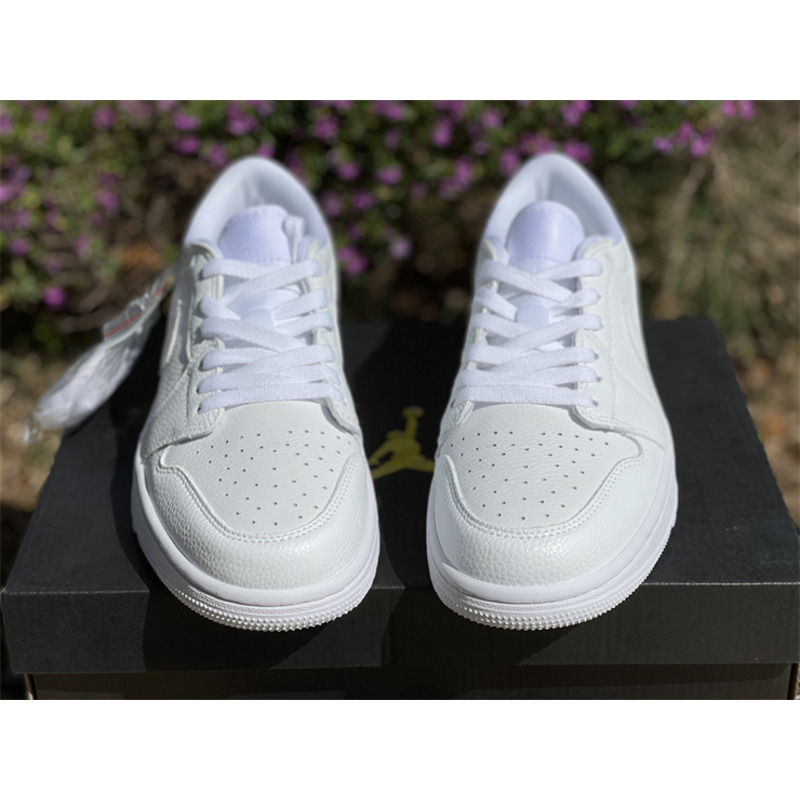 Jordan 1 Low Golf 2022 Sneaker Triple White