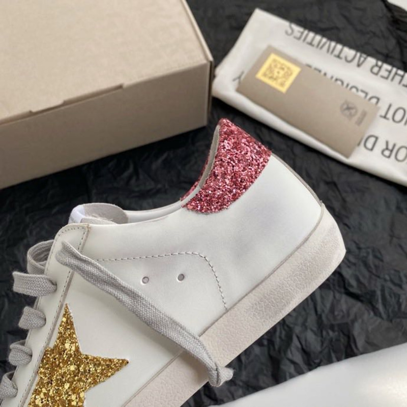 golden goose men’s S*per-star sneakers with gold star