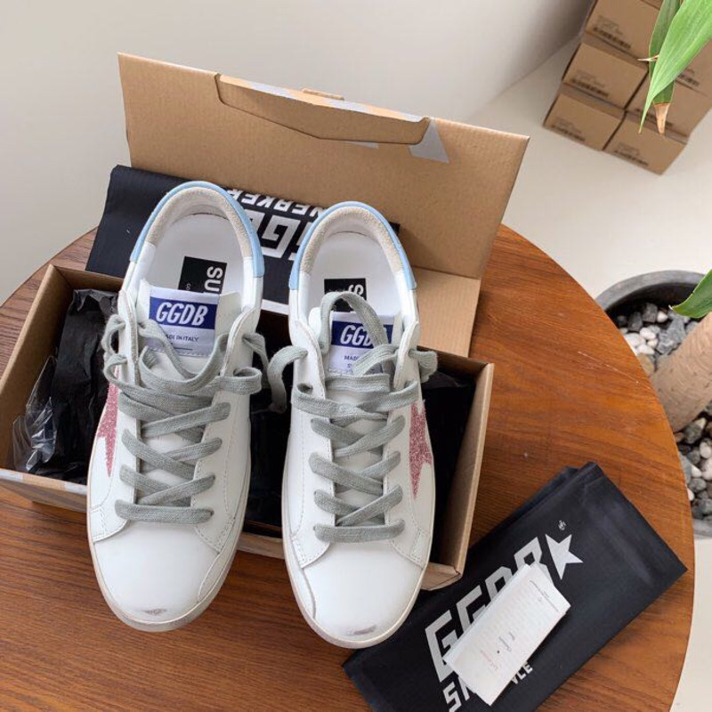 golden goose S*per-star sneakers with pink glitter and blue heel tab