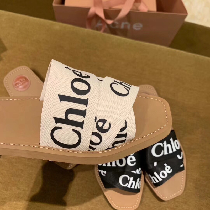 Chloe Woody Canvas Slides Beige