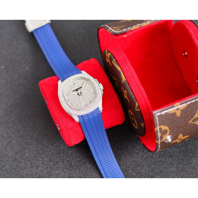 Patek Philippe Blue 5168G - AQUANAUT