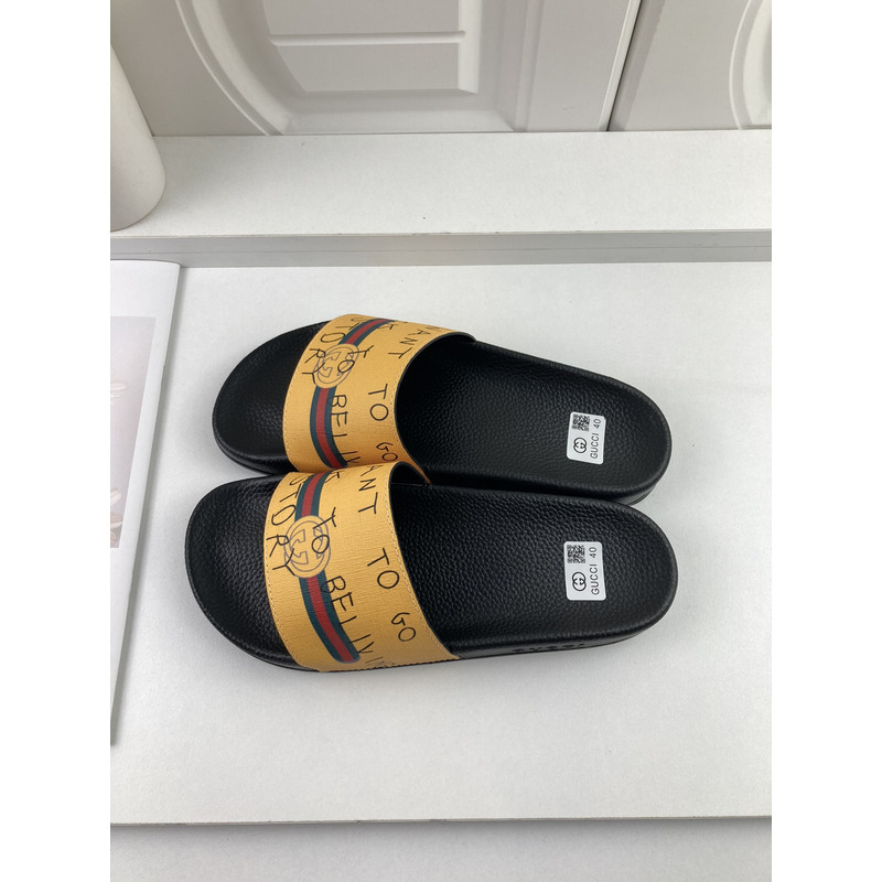 G*u*i slippers yellow