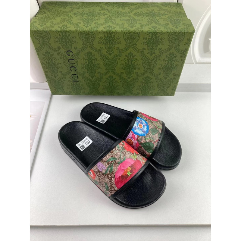 G*u*i  flower desgines slippers