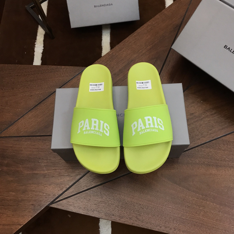 Ba*len*cia*ga paris pool slides lime