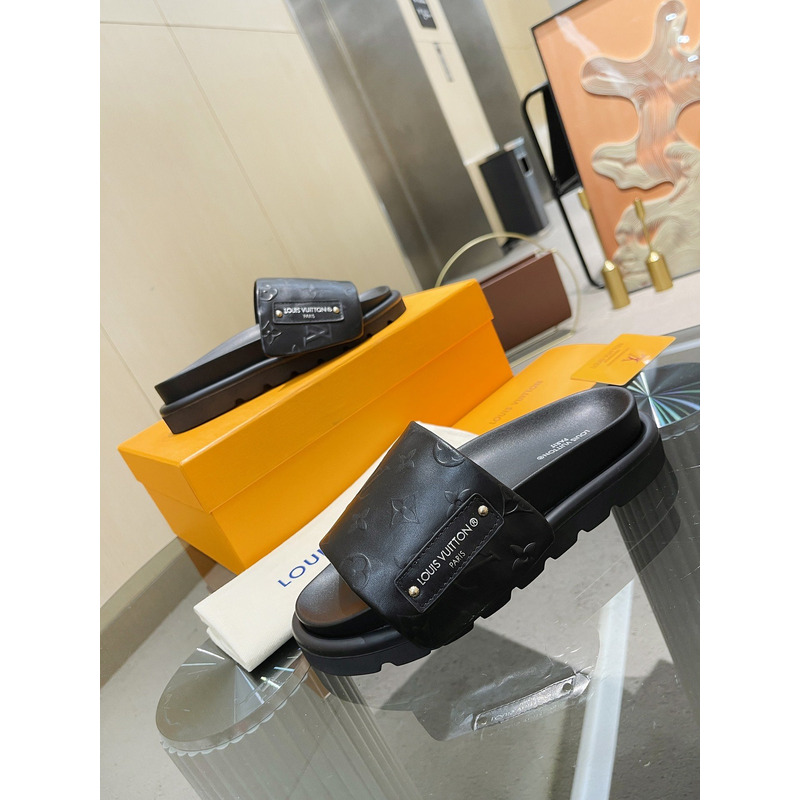l**is V*t*n pool pillow flat comfort mules black
