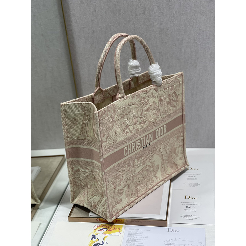 D*or large joy print embroidered book tote bag light pink 41*32cm