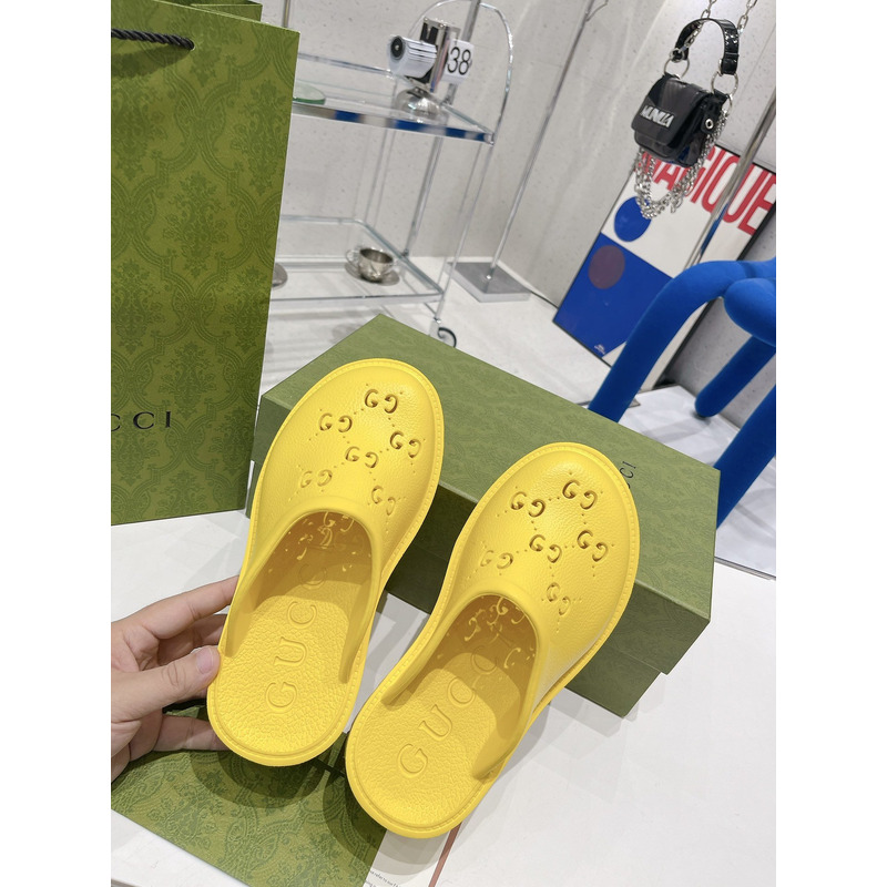 G*u*i gg flat rubber slippers yellow