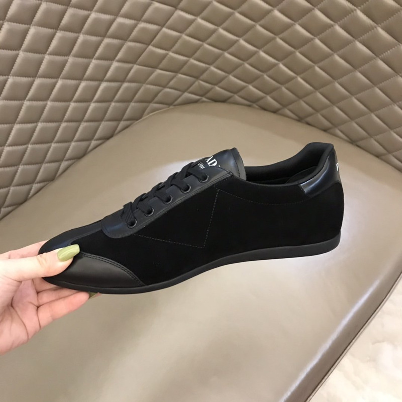 Pra*a logo lace-up sneakers black