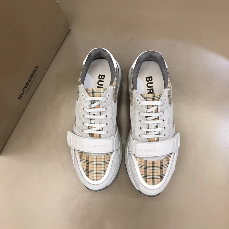 B**rry men''s patchwork check sneakers beige