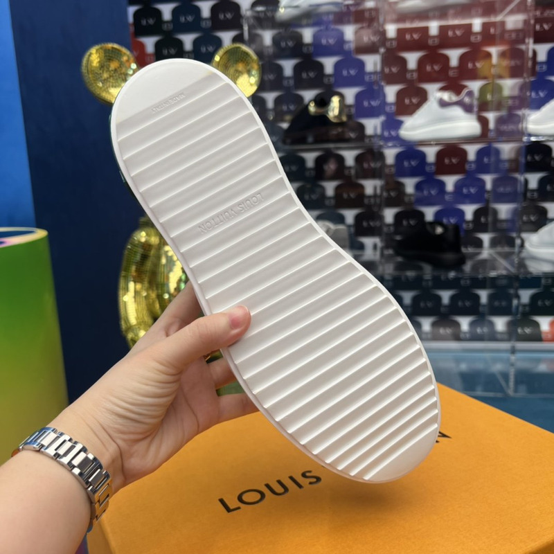 LV Men