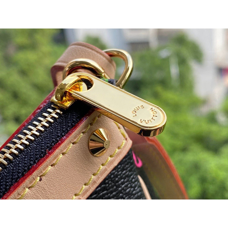 lv takashi murakami x l**is V*t*n monogram multicolore pochette accessories black