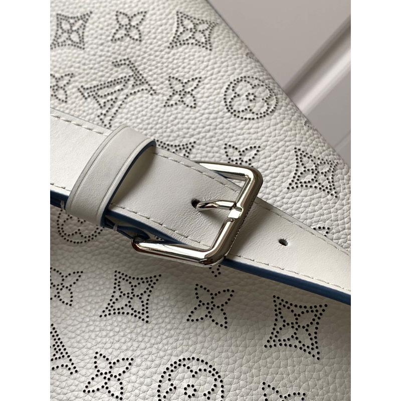 l**is V*t*n beaubourg hobo leather handbag  white m56073