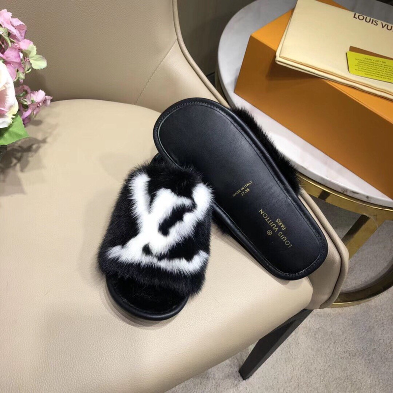 LV Homey mink Flat Slippers Black 1A5SZH