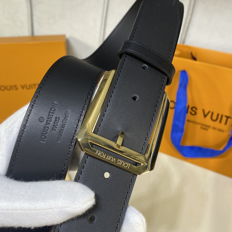 l**is V*t*n black leather gold metal