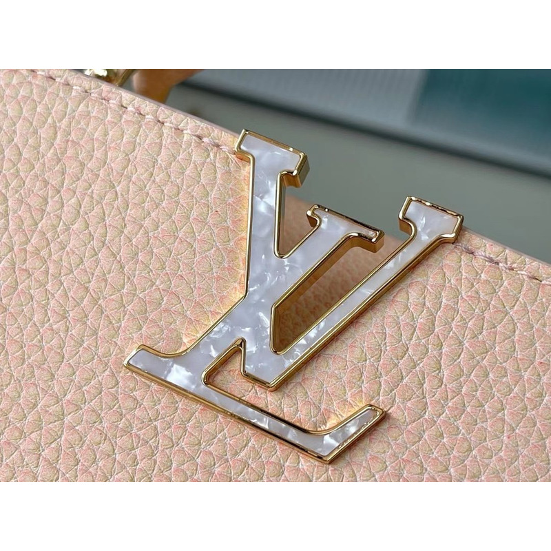 l**is V*t*n capucines bb flesh pink