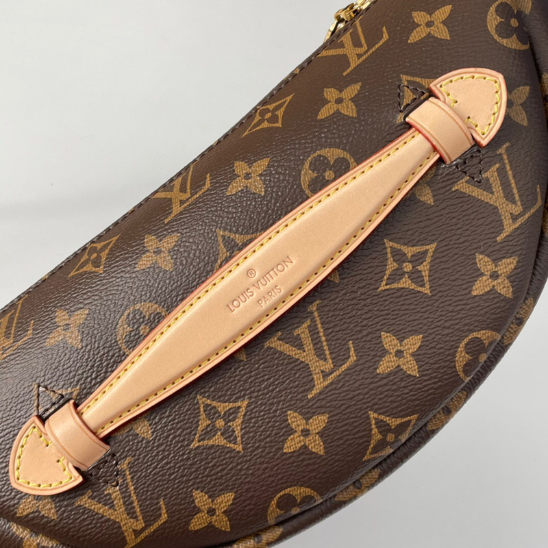 l**is V*t*n monogram bumbag m43644