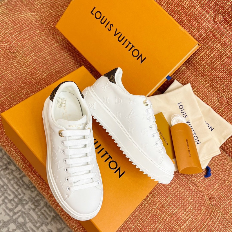 l**is V*t*n time out sneakers white
