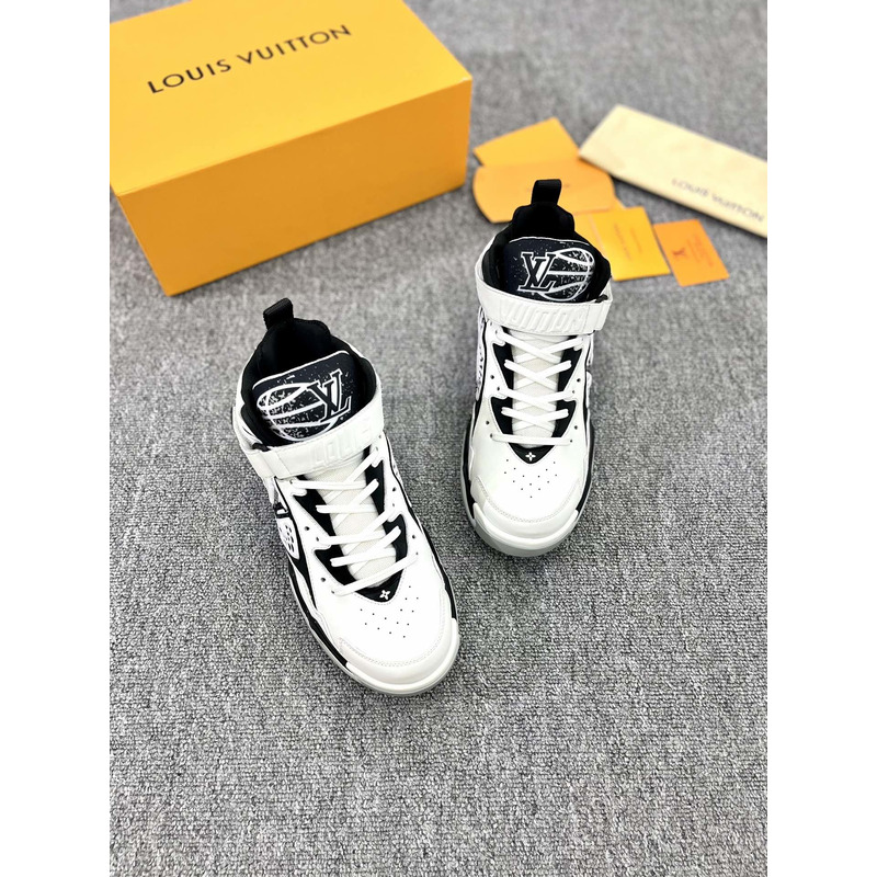 l**is V*t*n trainer 2 sneakers