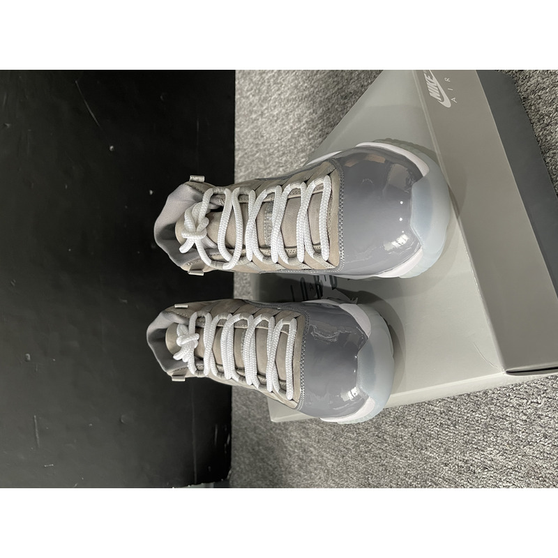 Air Jordan 11 Retro grey Shoes