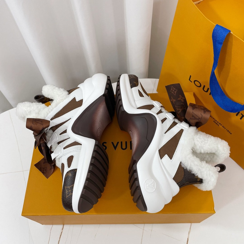 l**is V*t*n archlight sneakers brown