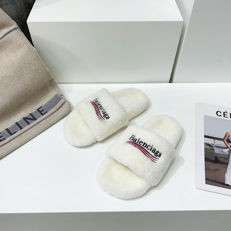 Ba*len*cia*ga logo-embroidered faux shearling slides white