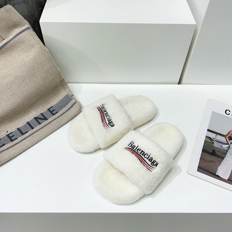 Ba*len*cia*ga logo-embroidered faux shearling slides white