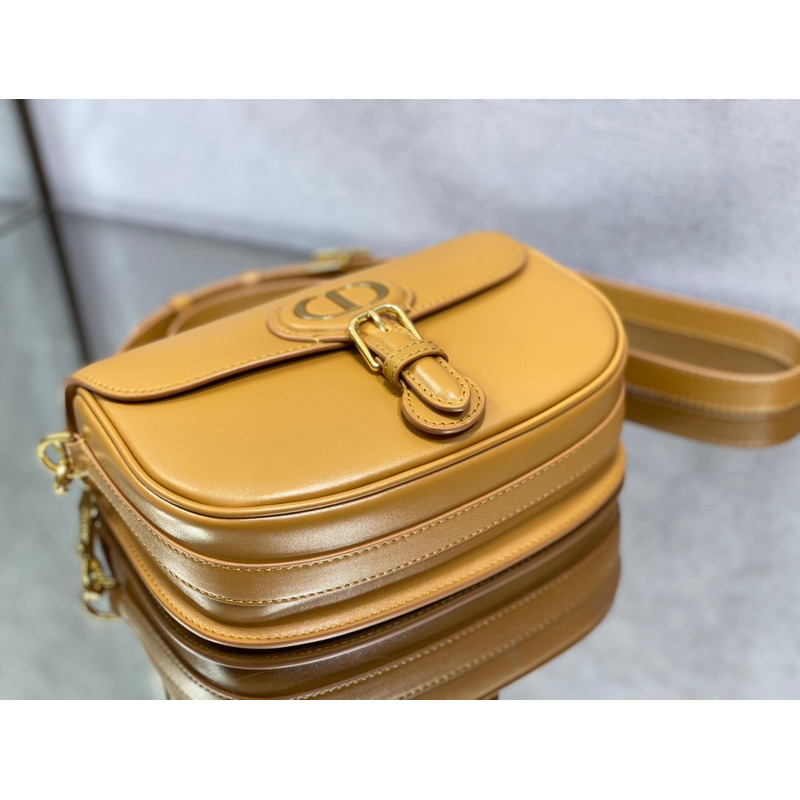 D*or bobby bag medium box calfskin caramel
