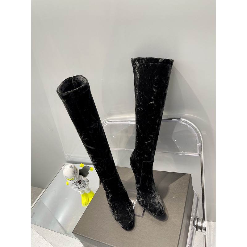Saint Laurent Talia Boots In Velvet Black