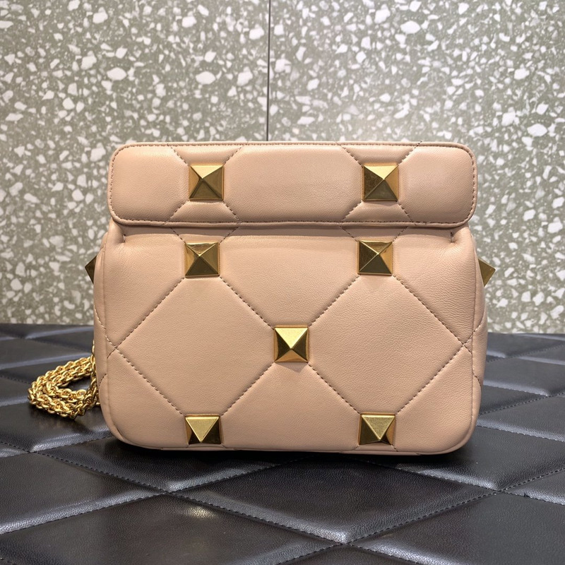 Valentino Garavani Roman Stud Bag Pink