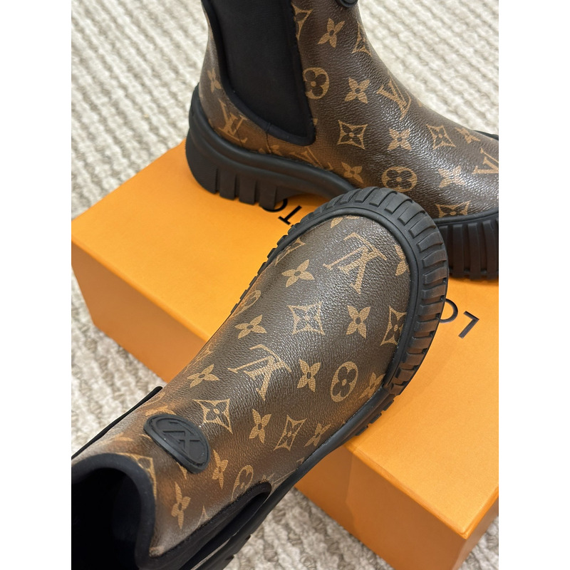 l**is V*t*n ruby ankle boots monogram noir