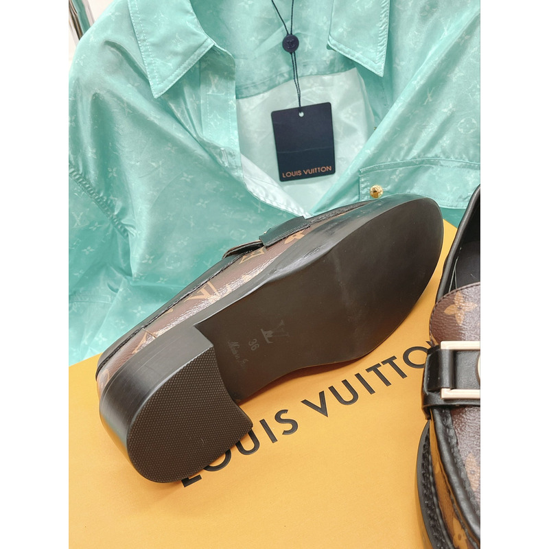 l**is V*t*n chess loafers monogram