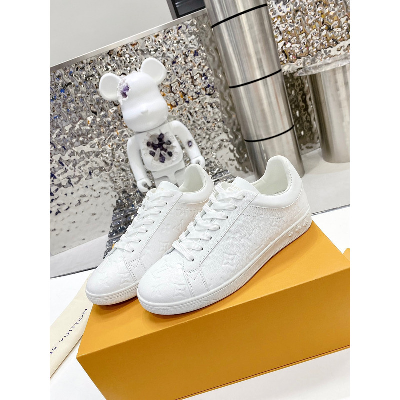l**is V*t*n time out sneakers all white with white prting