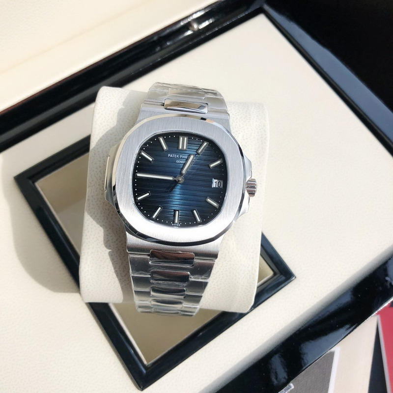 Patek Philippe Sport Elegance 5711/1A 010 (Nautilus 57111A010) Watch