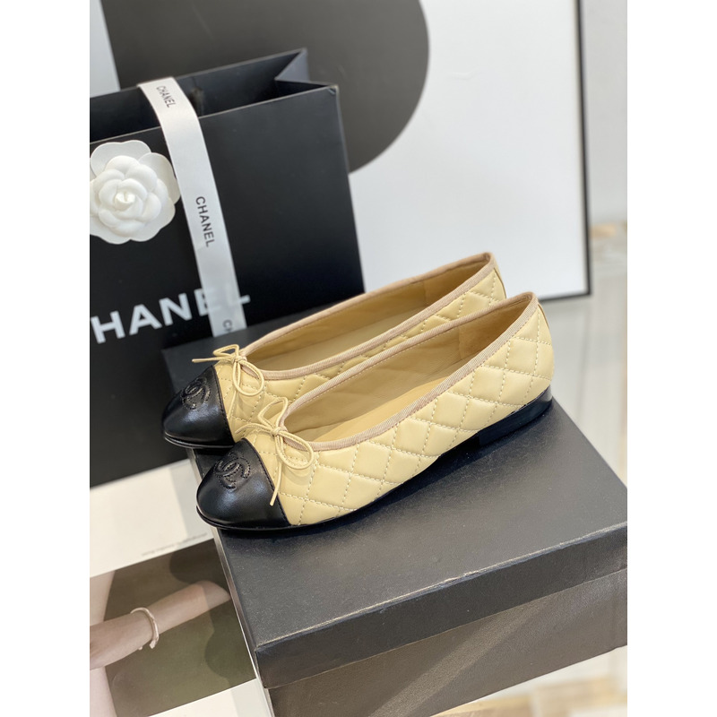 Ch*el calfskin black ivory quilted cap toe flats