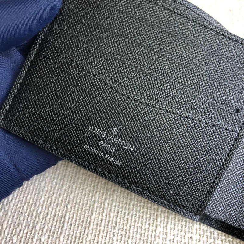 l**is V*t*n multiple wallet monogram eclipse canvas