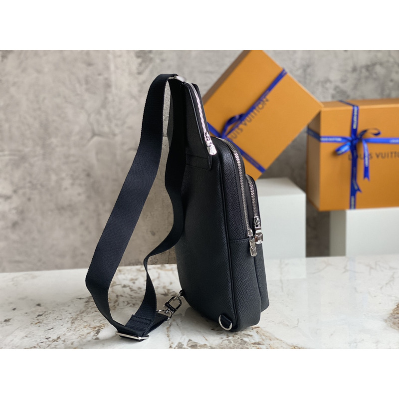 l**is V*t*n avenue crossbody bag black