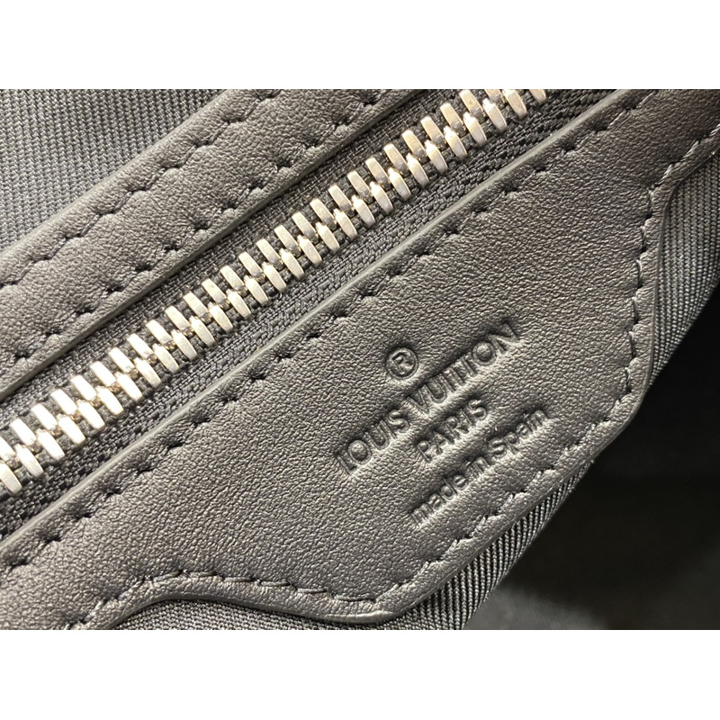 l**is V*t*n keepall bandouliere monogram galaxy 50 black multicolor