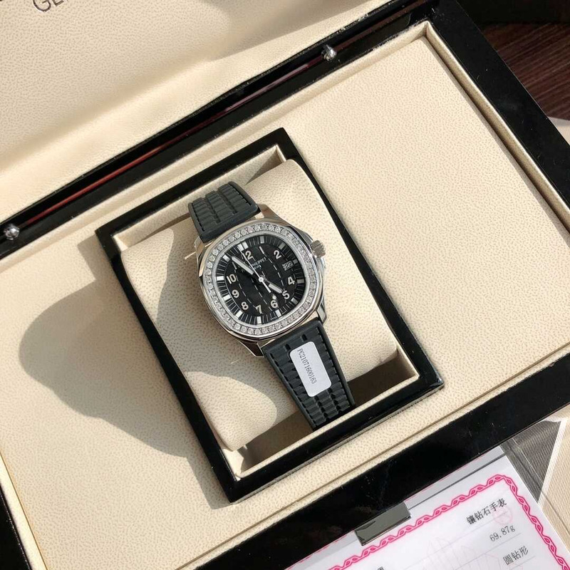 patek philippe aquanaut 5067a Di*m*nd-set grey dial