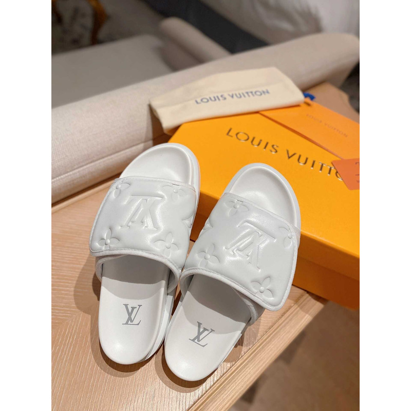 l**is V*t*n new waterfront mule white