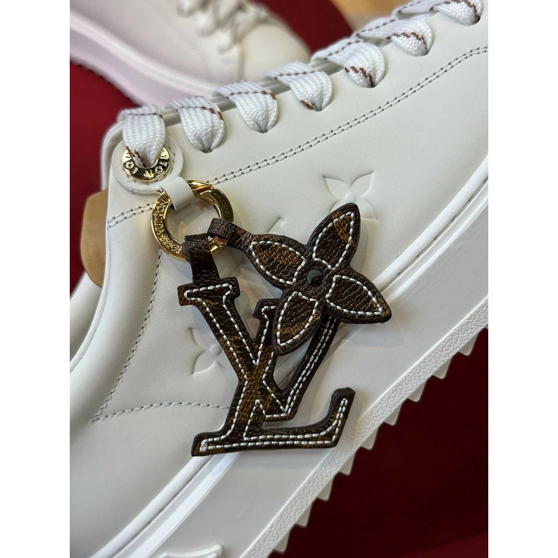 l**is V*t*n time out sneakers black logo