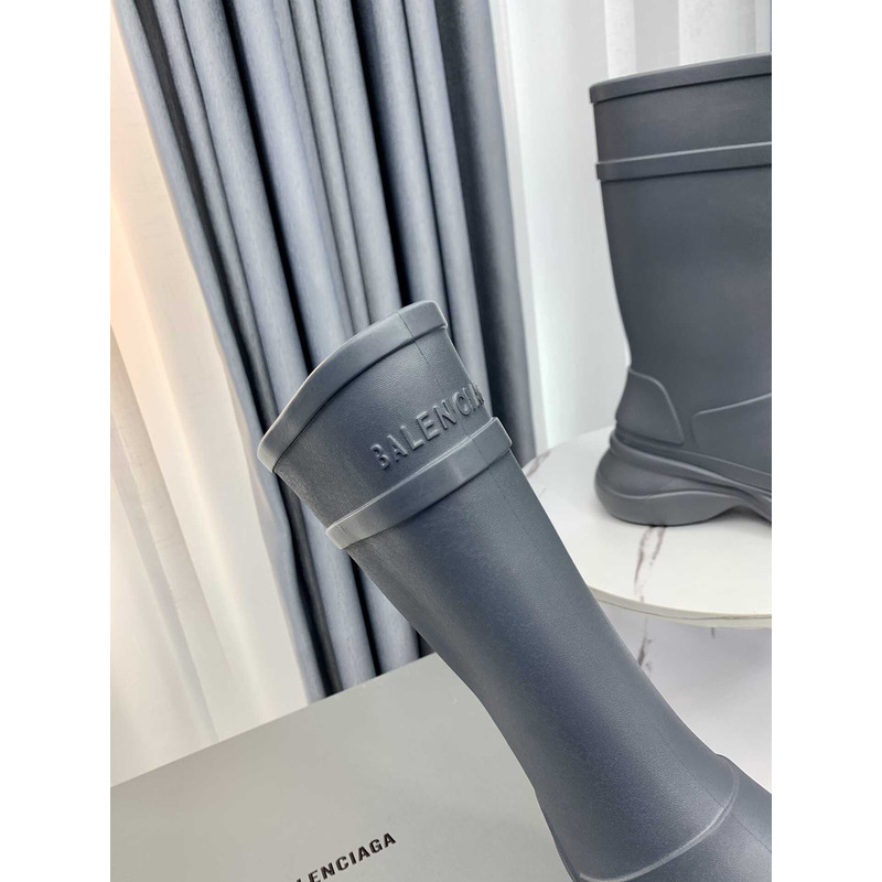 ba*len*cia*ga x Cr*0*s rubber boot grey