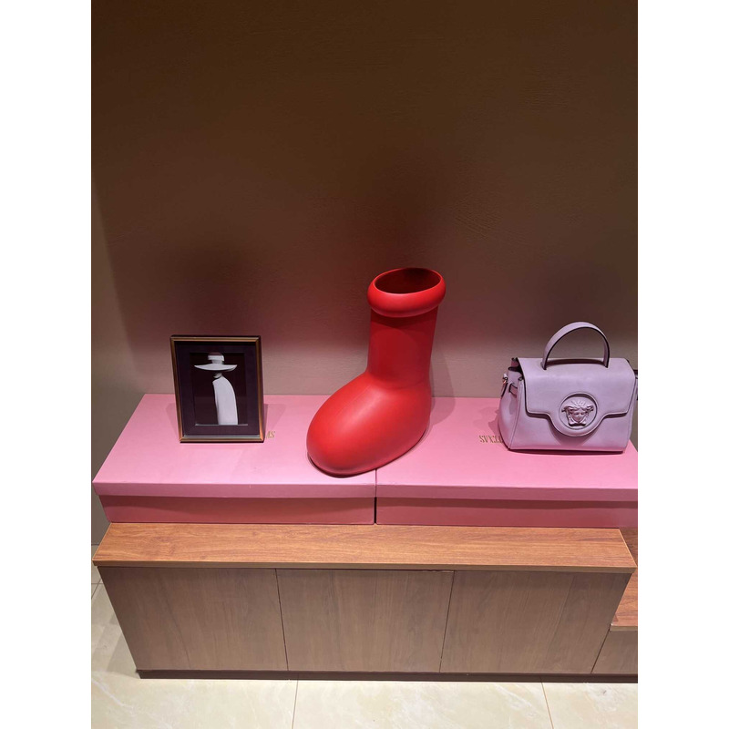 Mschf Big Red Boot