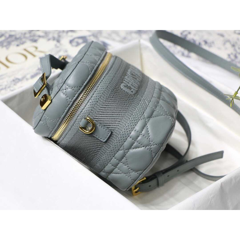 D*or small D*ortravel vanity case grey