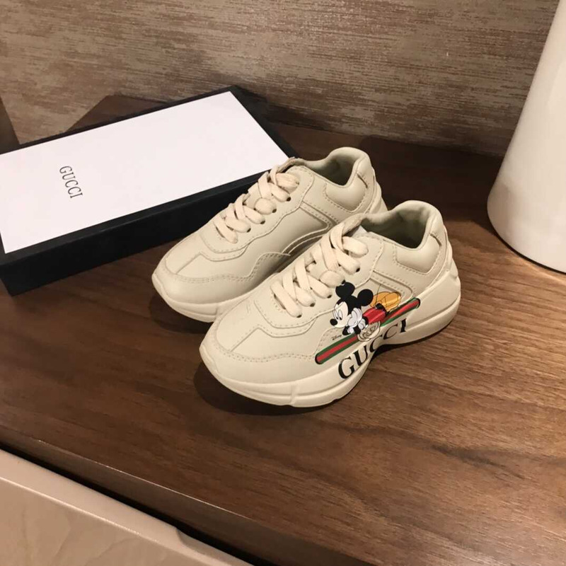 G*u*i  logo x disney kids  sneakers