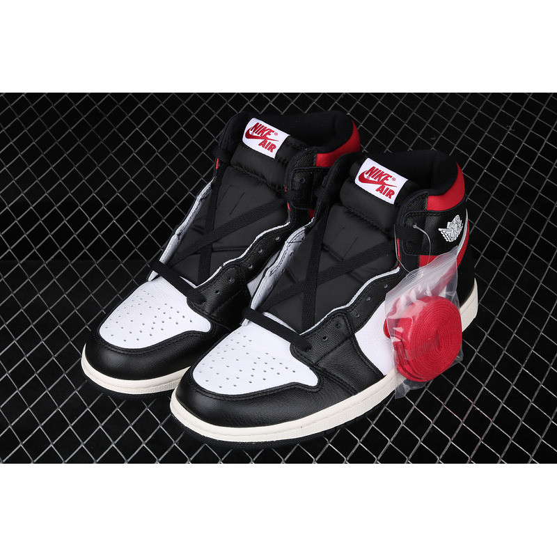 Nike Air Jordan1 Mid \