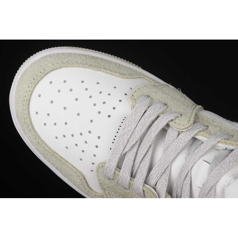 Nike Air Jordan 1 Zoom CMFT Olive Aura