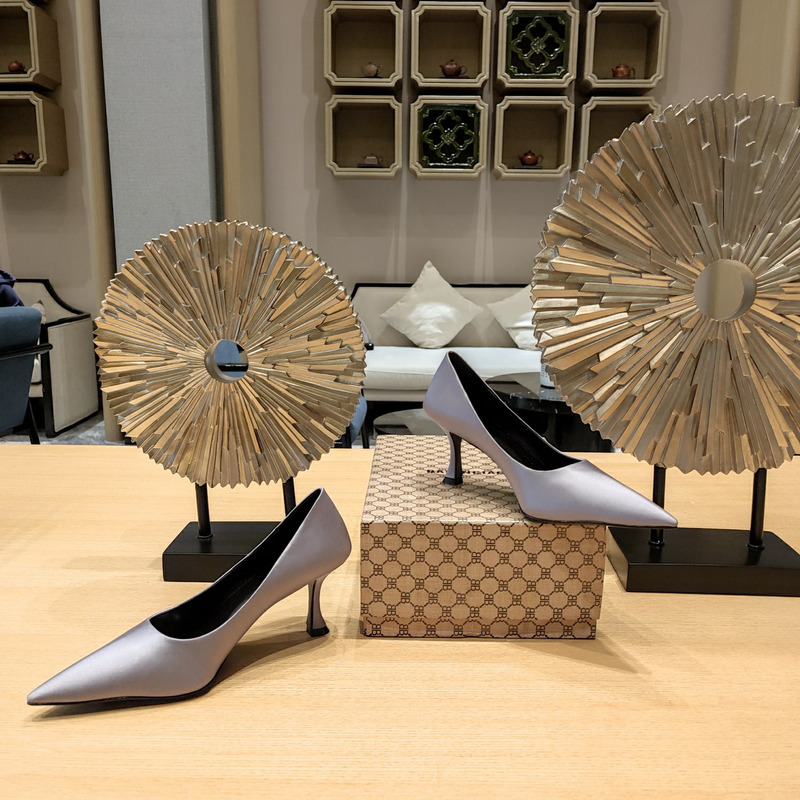 Ba*len*cia*ga silver leather high heel